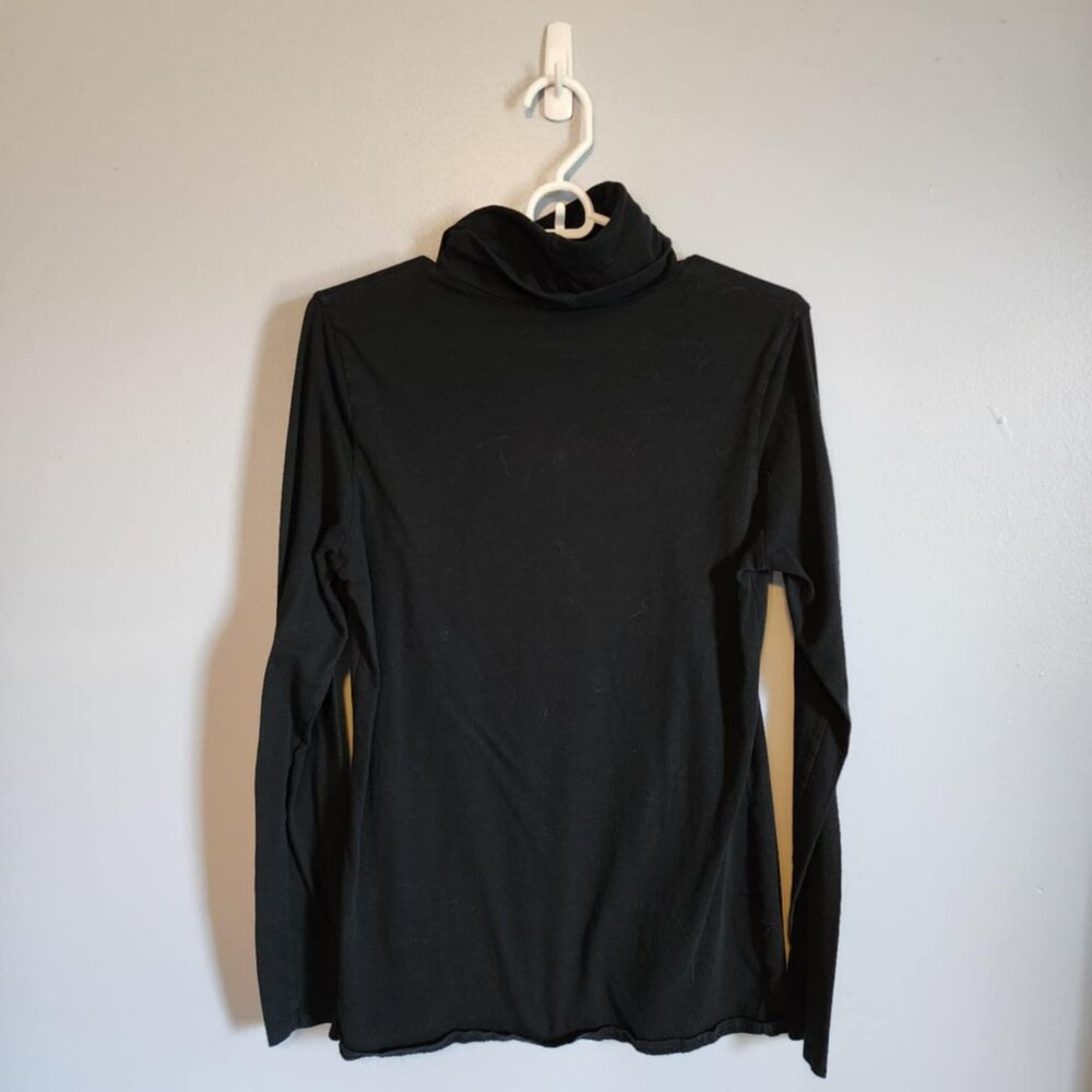 Merona Black lightweight Turtleneck - Picture 3 of 3